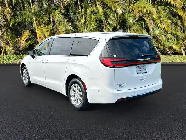 2025 Chrysler Pacifica PACIFICA SELECT