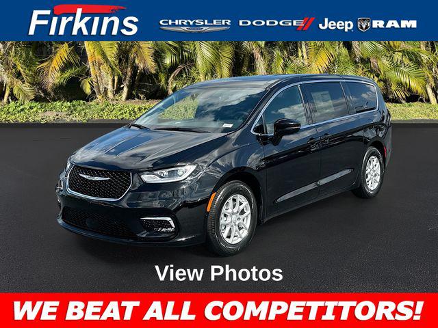 2025 Chrysler Pacifica PACIFICA SELECT