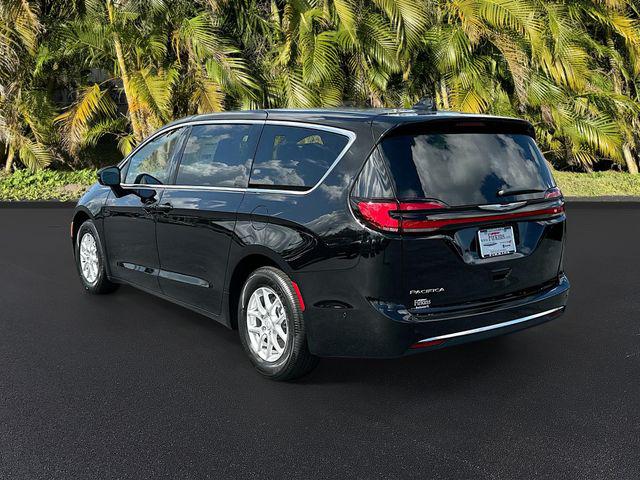 2025 Chrysler Pacifica PACIFICA SELECT