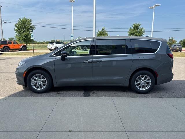 2025 Chrysler Pacifica PACIFICA SELECT