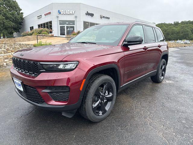 2025 Jeep Grand Cherokee Altitude X 4x4 for sale in Graham, TX