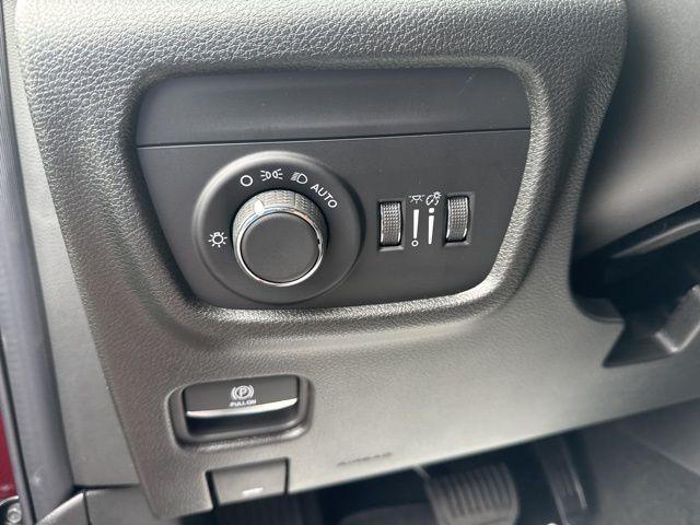 2025 Jeep Grand Cherokee Altitude X 4x4