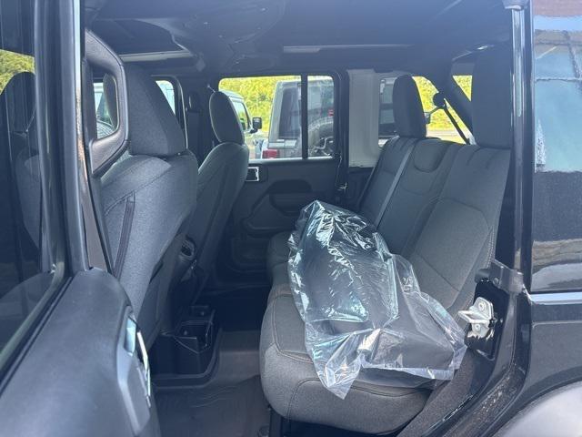 2025 Jeep Wrangler 4-Door Summit 4x4