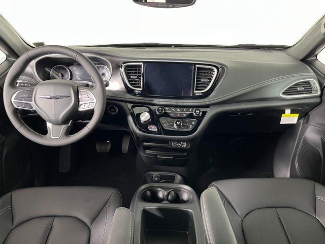 2025 Chrysler Pacifica PACIFICA SELECT