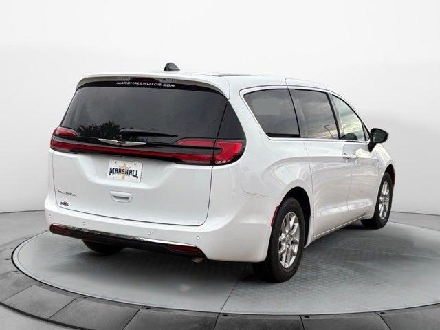 2025 Chrysler Pacifica PACIFICA SELECT