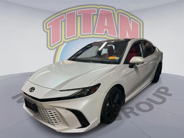 2025 Toyota Camry XSE [6]