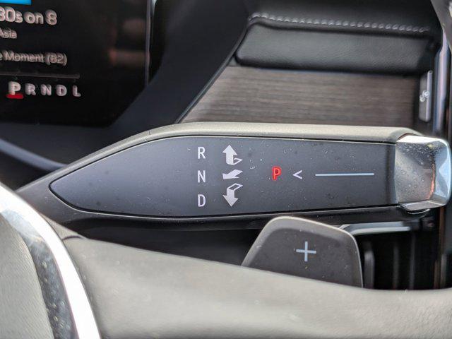 2024 GMC Acadia AWD Denali