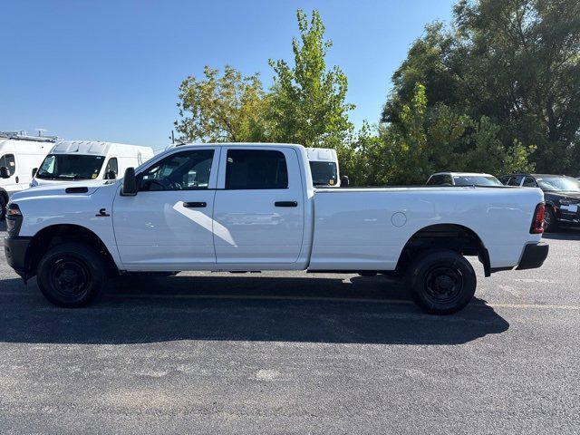 2025 RAM 2500 Tradesman Crew Cab 4x4 8 Box