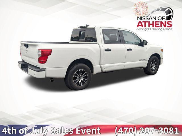 2023 Nissan TITAN Crew Cab SV 4x2