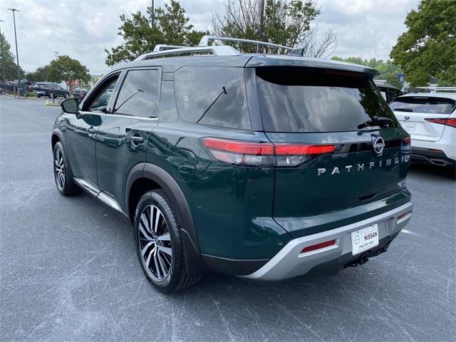 2023 Nissan Pathfinder Platinum 4WD