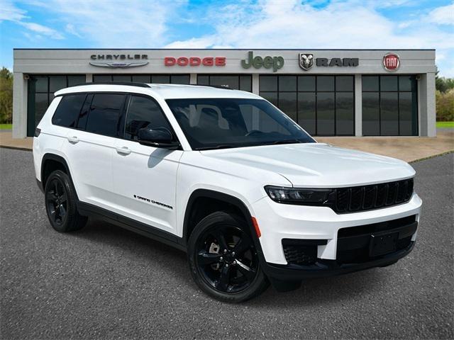 2023 Jeep Grand Cherokee L Altitude 4x4