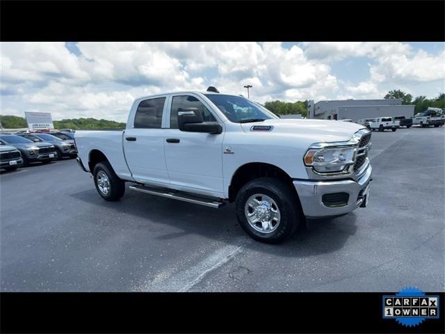 2024 RAM 2500 Tradesman Crew Cab 4x4 64 Box