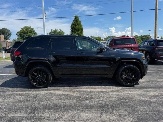 2021 Jeep Grand Cherokee Laredo X 4x4