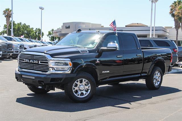 2022 RAM 2500 Laramie Crew Cab 4x2 64 Box