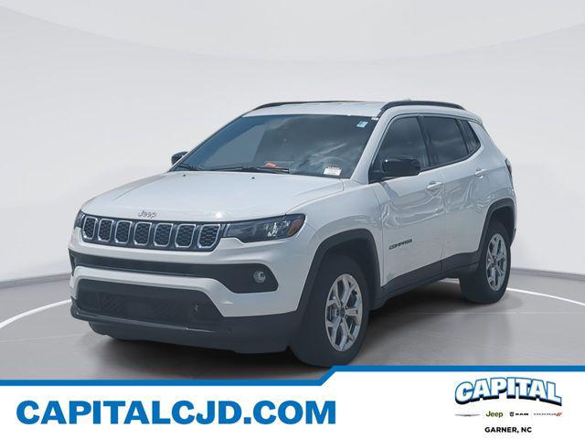 2025 Jeep Compass COMPASS LATITUDE 4X4