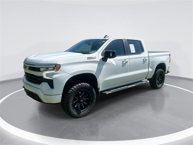 2022 Chevrolet Silverado 1500 4WD Crew Cab Short Bed RST