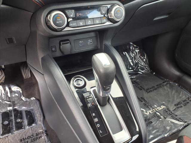 2024 Nissan Versa 1.6 SR