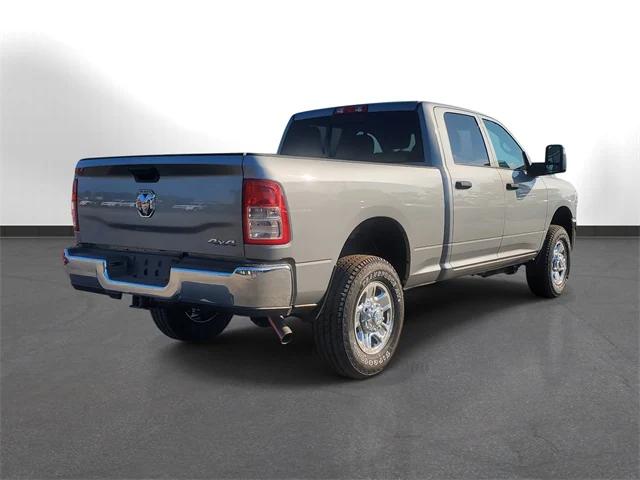 2024 RAM 2500 Tradesman Crew Cab 4x4 64 Box