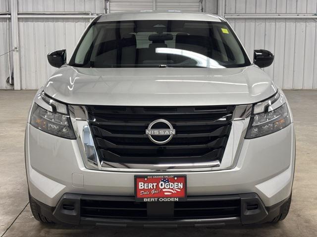 2024 Nissan Pathfinder S FWD