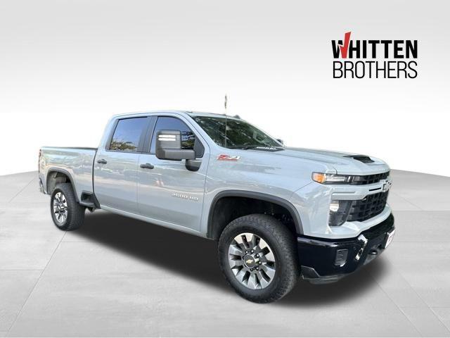2025 Chevrolet Silverado 2500HD 4WD Crew Cab Standard Bed Custom