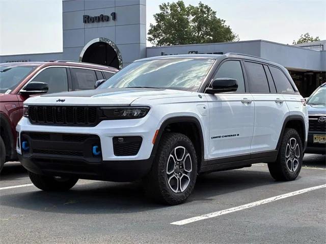 2023 Jeep Grand Cherokee 4xe Trailhawk