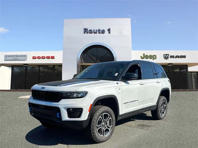2023 Jeep Grand Cherokee 4xe Trailhawk