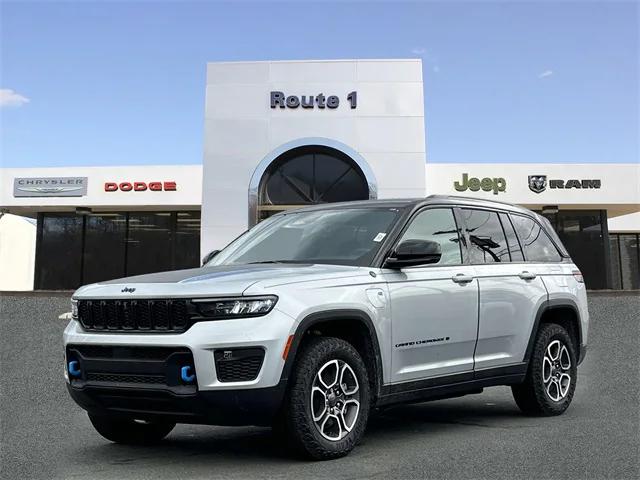 2023 Jeep Grand Cherokee 4xe Trailhawk