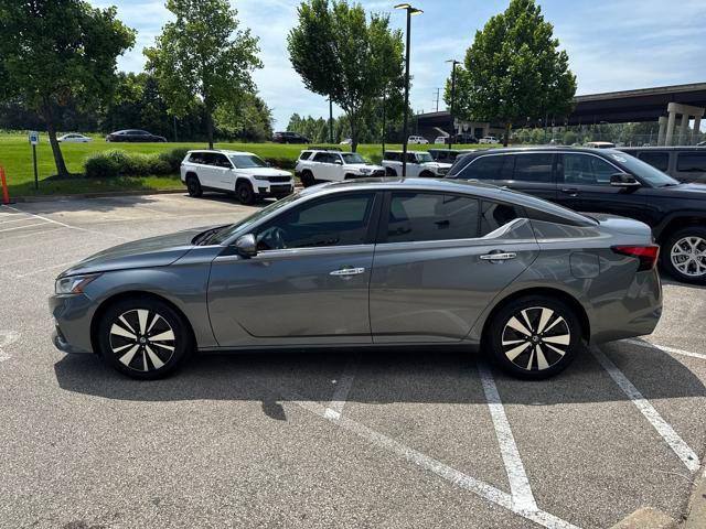 2022 Nissan Altima SV FWD