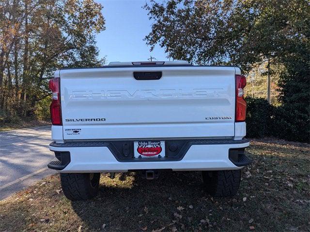 2021 Chevrolet Silverado 1500 4WD Crew Cab Short Bed Custom 2021 Chevrolet Silverado 1500 4WD Crew Cab Short Bed Custom