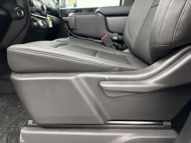 2025 Chevrolet Silverado 3500HD 4WD Double Cab Long Bed Work Truck
