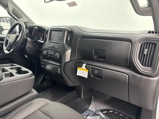 2025 Chevrolet Silverado 3500HD 4WD Double Cab Long Bed Work Truck