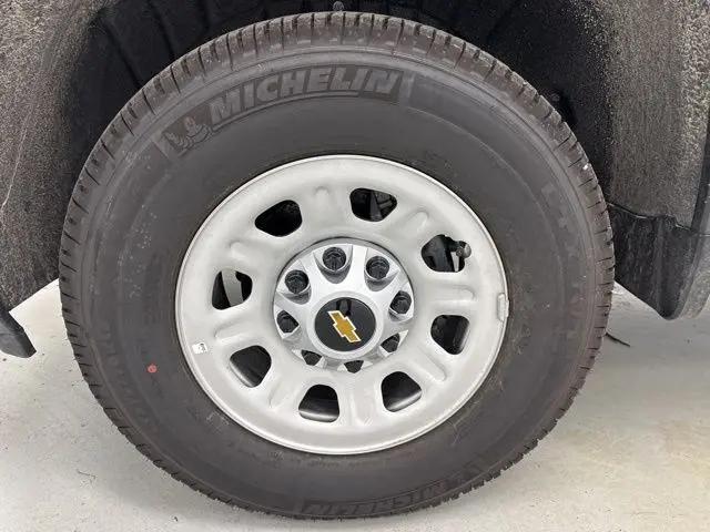 2025 Chevrolet Silverado 3500HD 4WD Double Cab Long Bed Work Truck