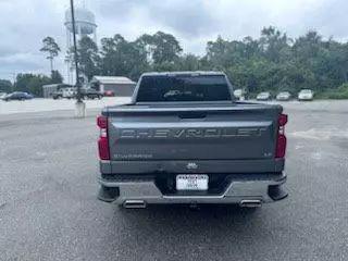 2021 Chevrolet Silverado 1500 4WD Crew Cab Short Bed LT