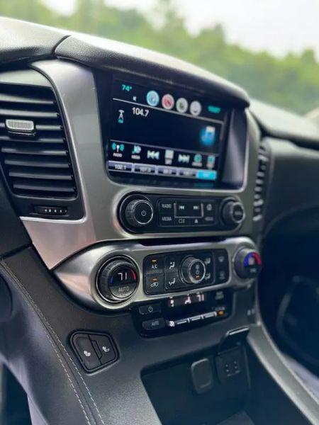 2020 Chevrolet Suburban 4WD LT