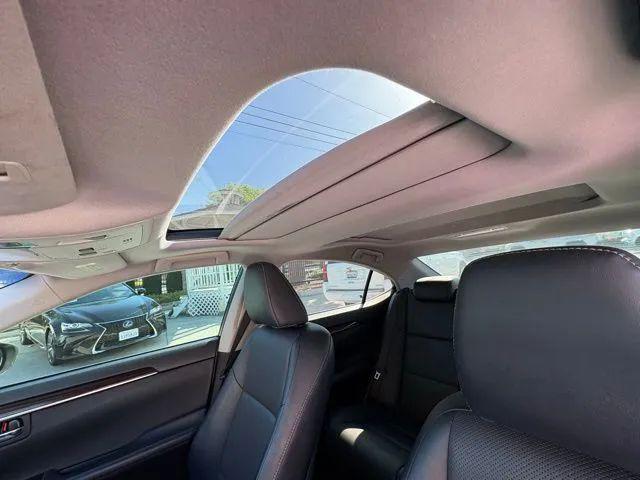2017 Lexus ES 350 350