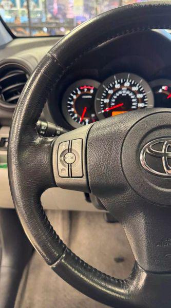 2012 Toyota RAV4 Limited V6