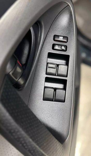 2012 Toyota RAV4 Limited V6