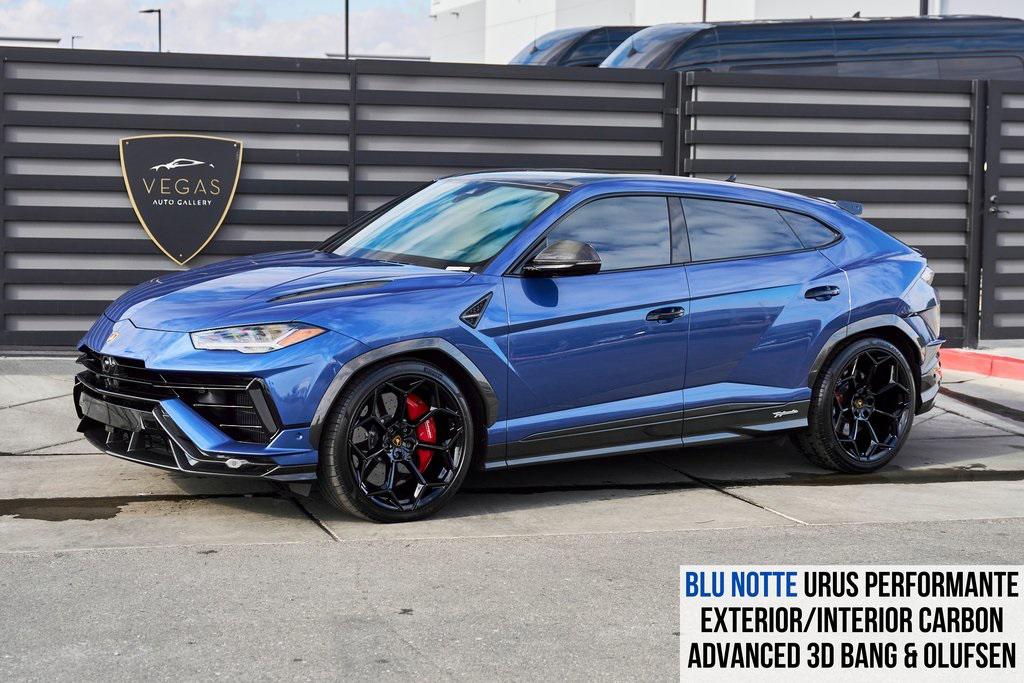 2024 Lamborghini Urus Performante's photo