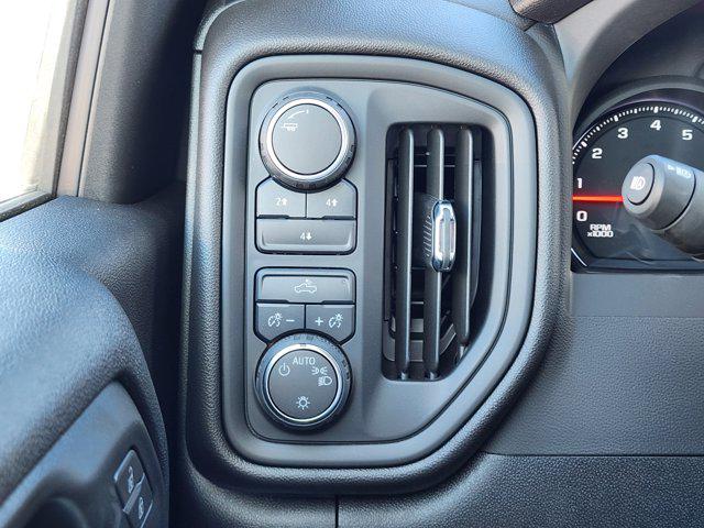 2025 Chevrolet Silverado 2500HD Custom 4WD
