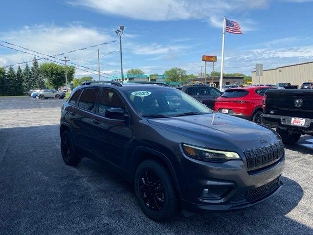 2023 Jeep Cherokee Altitude Lux 4x4