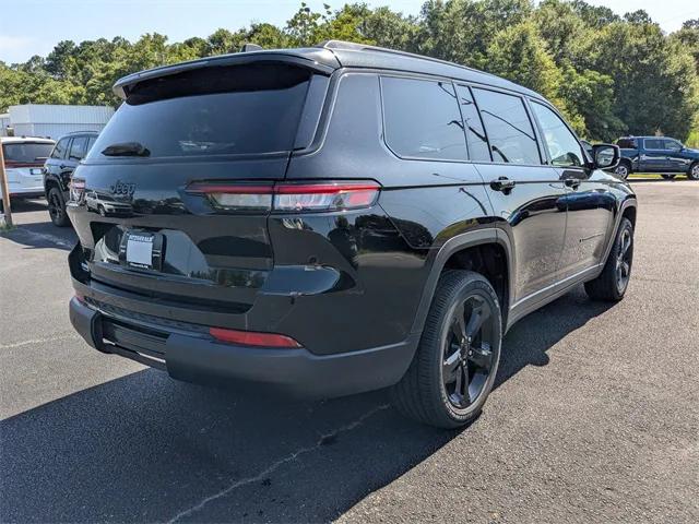 2023 Jeep Grand Cherokee L Altitude 4x2