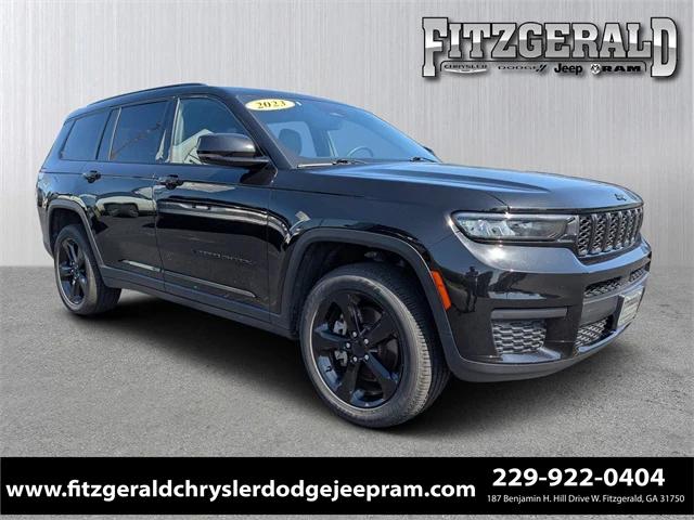 2023 Jeep Grand Cherokee L Altitude 4x2