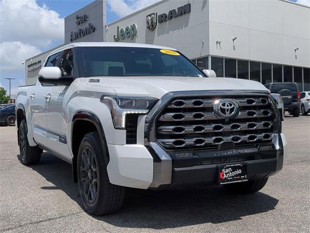 2025 Toyota Tundra Hybrid Platinum Hybrid CrewMax 5.5 Bed