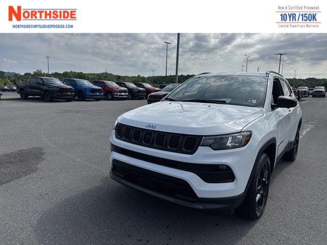2025 Jeep Compass COMPASS LATITUDE 4X4