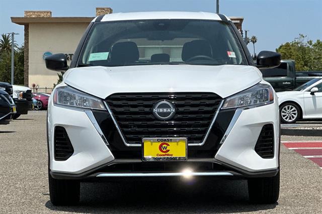 2025 Nissan Kicks S