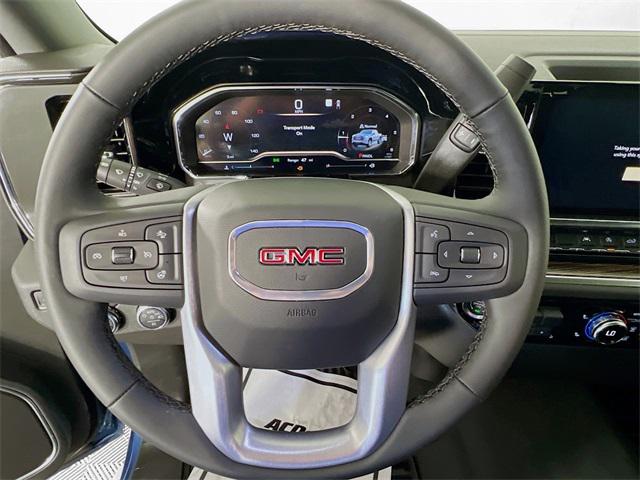 2025 GMC Sierra 1500 4WD Crew Cab Short Box Elevation with 3SB