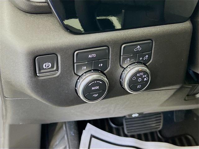 2025 GMC Sierra 1500 4WD Crew Cab Short Box Elevation with 3SB