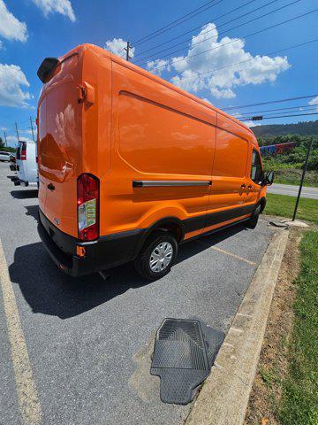 2023 Ford Transit Cargo Van T-250 148" Med Rf 9070 GVWR RWD
