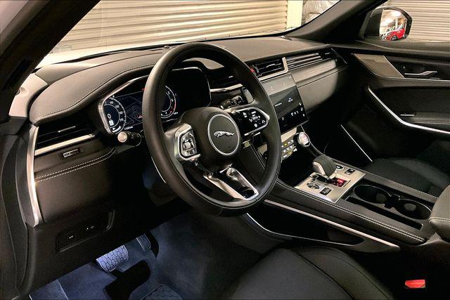 2025 Jaguar F-PACE P250 R-Dynamic S