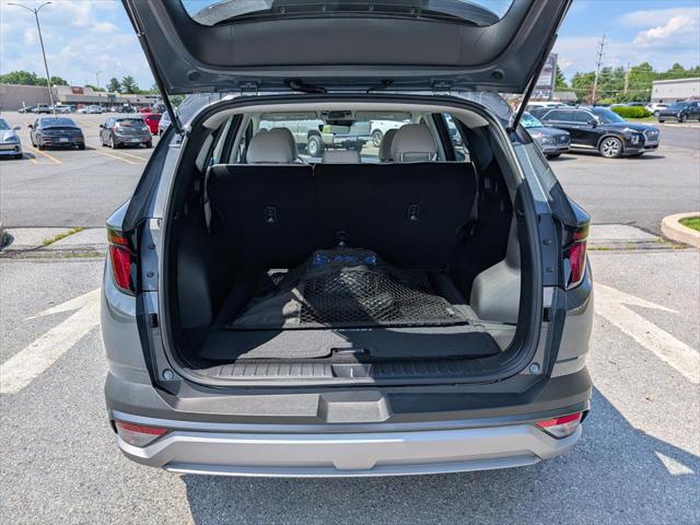 2025 Hyundai Tucson SE